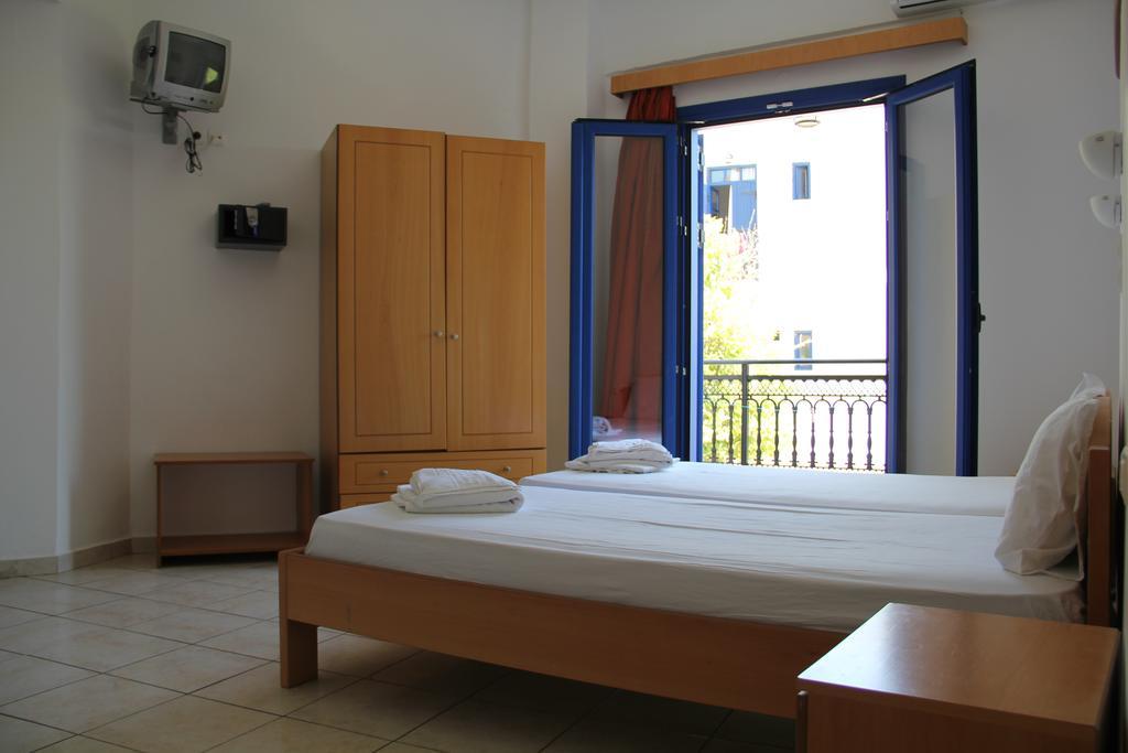 Hotel Stavris คอรา สฟาคิออน ภายนอก รูปภาพ