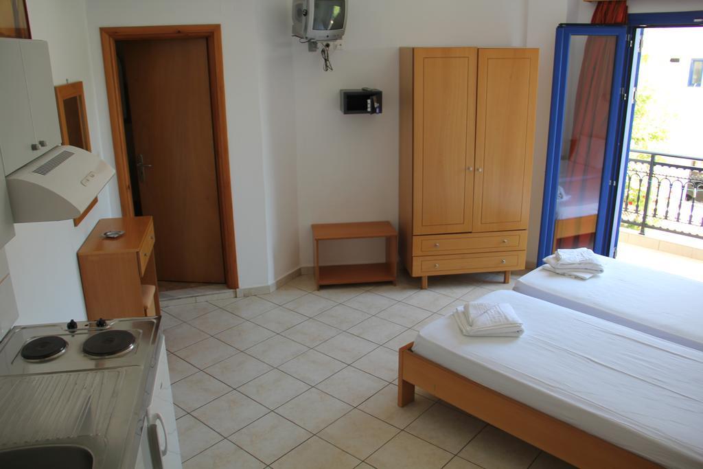 Hotel Stavris คอรา สฟาคิออน ภายนอก รูปภาพ