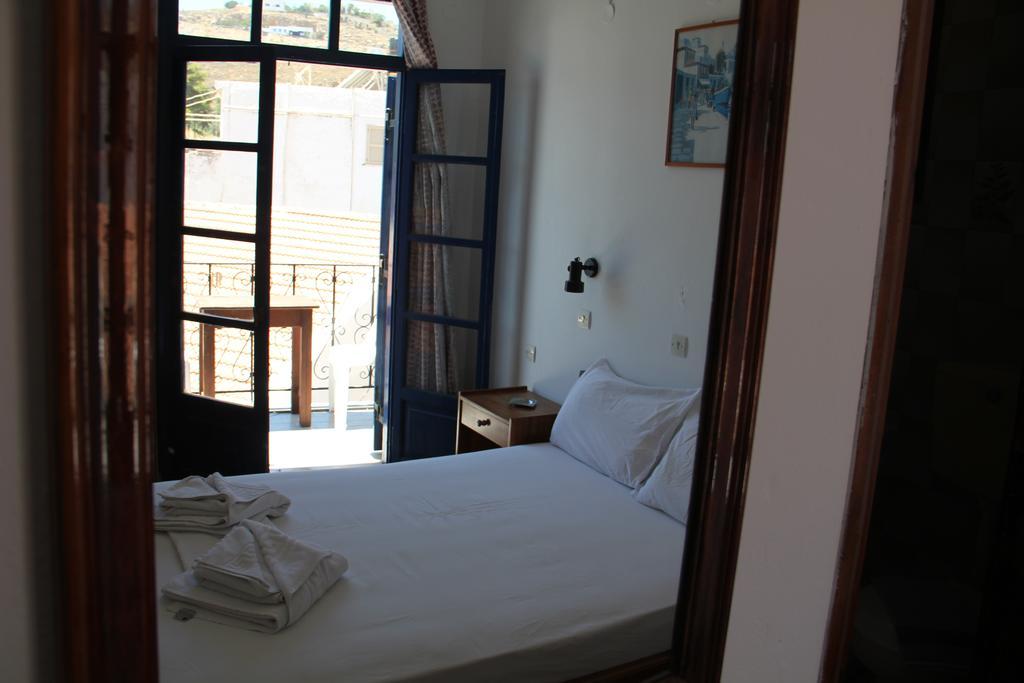 Hotel Stavris คอรา สฟาคิออน ภายนอก รูปภาพ
