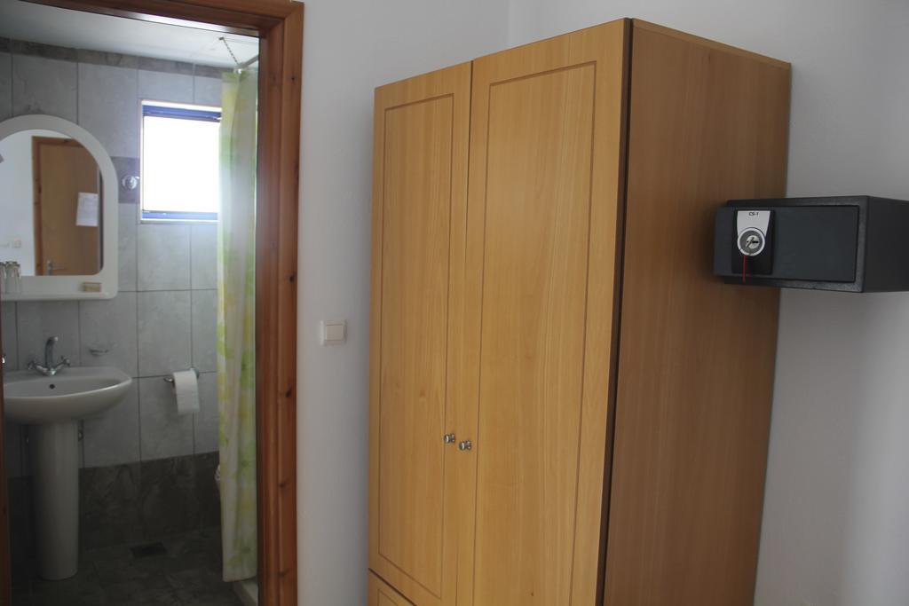 Hotel Stavris คอรา สฟาคิออน ภายนอก รูปภาพ