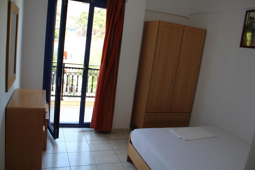 Hotel Stavris คอรา สฟาคิออน ภายนอก รูปภาพ