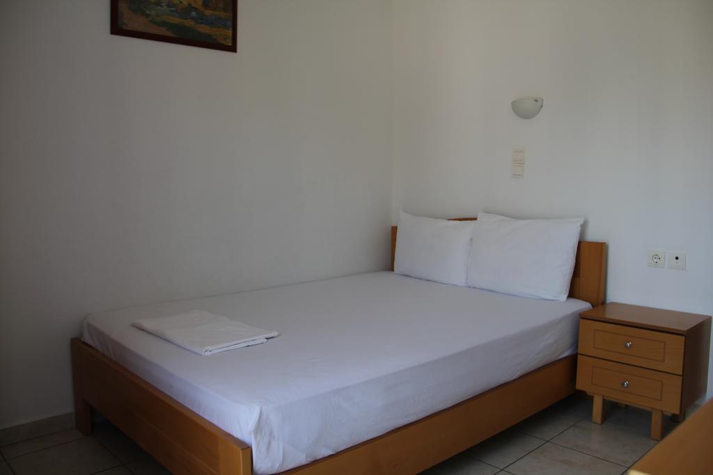 Hotel Stavris คอรา สฟาคิออน ภายนอก รูปภาพ