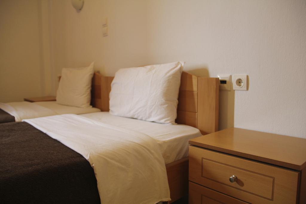 Hotel Stavris คอรา สฟาคิออน ภายนอก รูปภาพ
