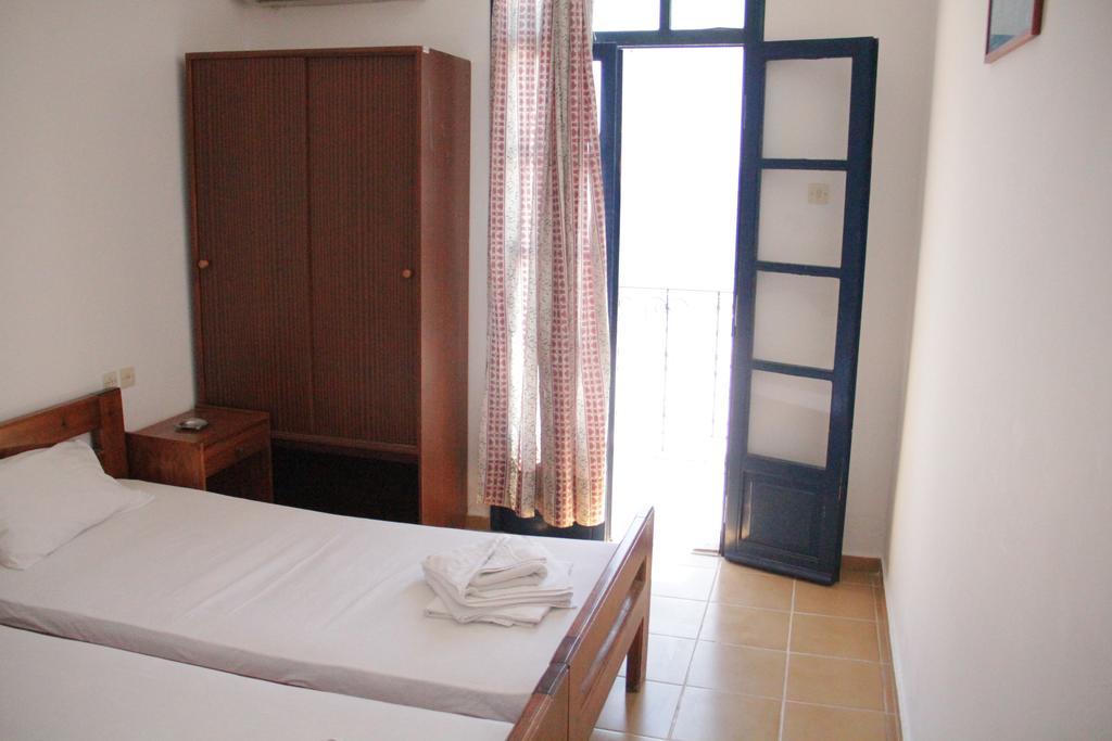 Hotel Stavris คอรา สฟาคิออน ภายนอก รูปภาพ