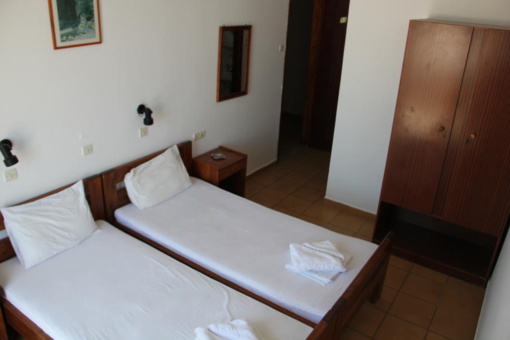 Hotel Stavris คอรา สฟาคิออน ภายนอก รูปภาพ