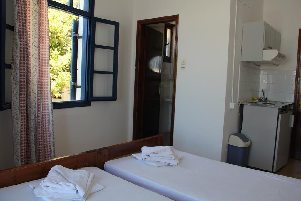 Hotel Stavris คอรา สฟาคิออน ภายนอก รูปภาพ